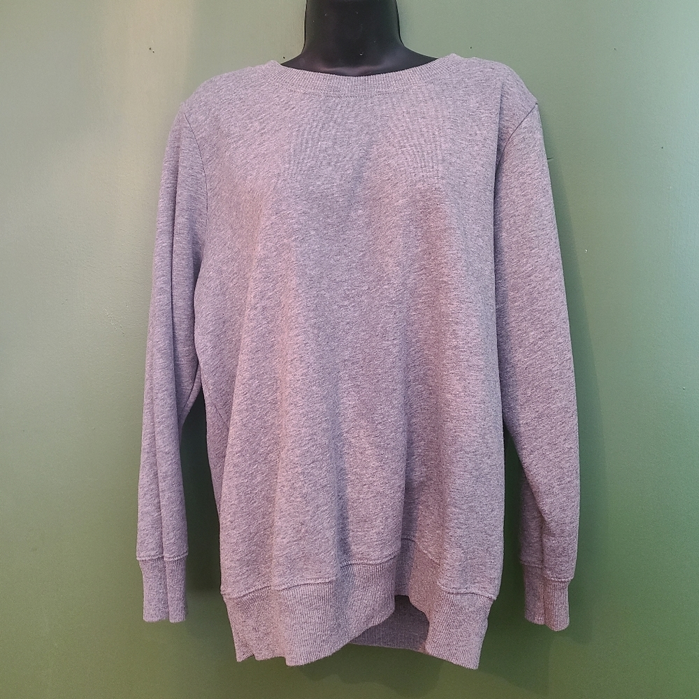 Sweater - Picture 1 of 1